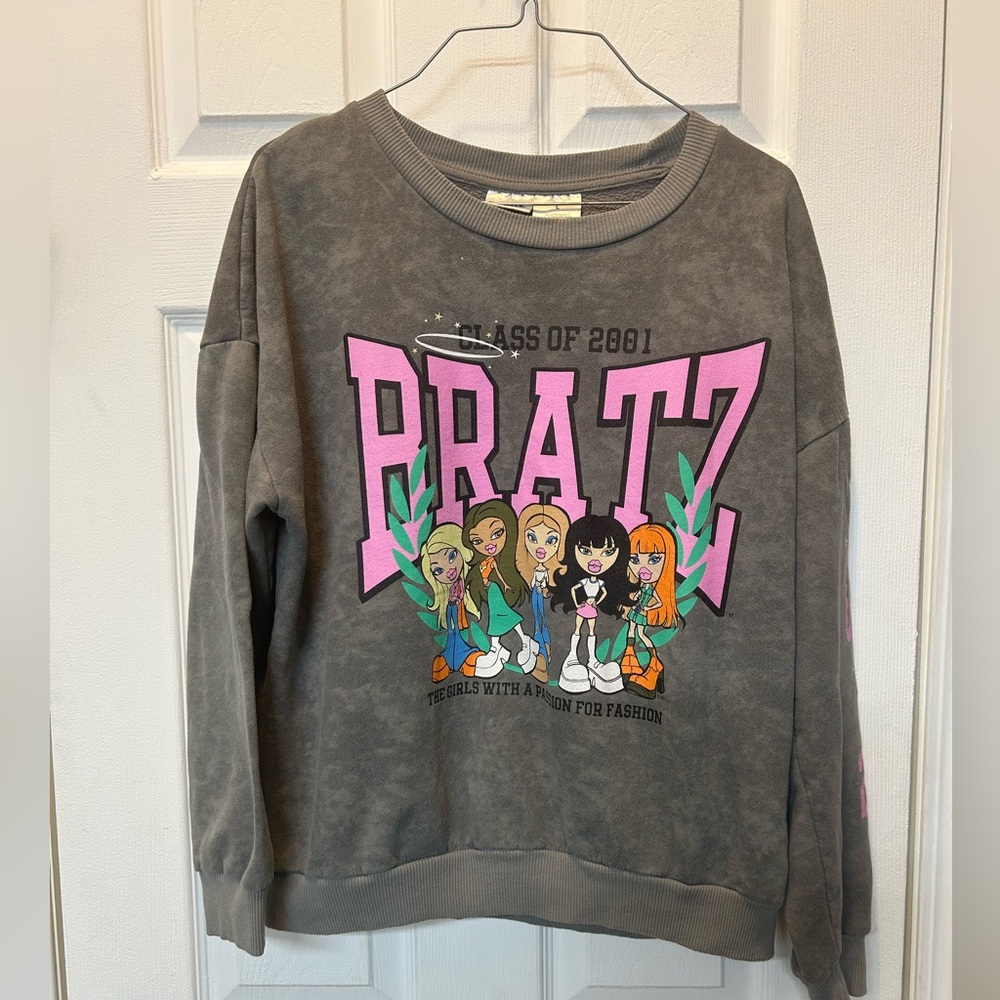 Bratz‎ graphic sweatshirt 2001
